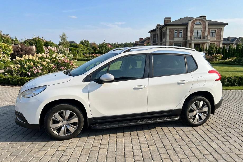 Peugeot 2008 2013–2019 Bosphorus Black side steps (2 stuks, aluminium) Image