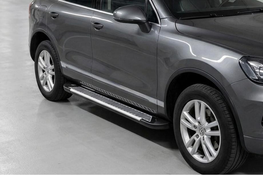 Porsche Cayenne 2003–2010 Side steps Line (2 stuks, aluminium) Image