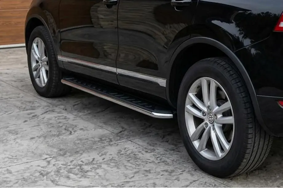 Porsche Cayenne 2003–2010 Maydos V1 zijtreden (set 2 stuks, aluminium + RVS) Image