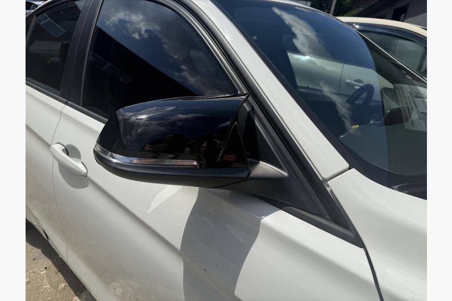 BMW 3-serie F34 2013–2020 Spiegelkappen M-Look (2 stuks) Image