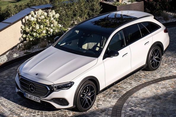 Review Mercedes-Benz E-Class All-Terrain 2024 (S214): stationwagen voor dynamiek en comfort Foto 3