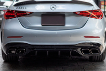 Mercedes C-klasse W206 2022– Achterdiffuser met uitlaatsierstukken (AMG C63-design) foto 1