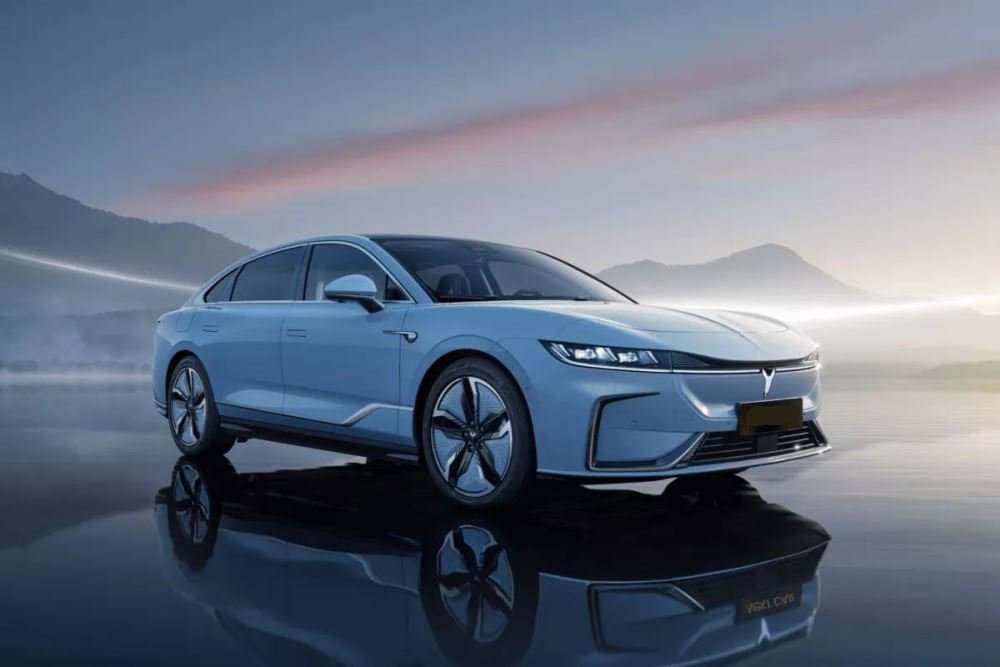 Review van de elektrische sedan Voyah Chasing Light