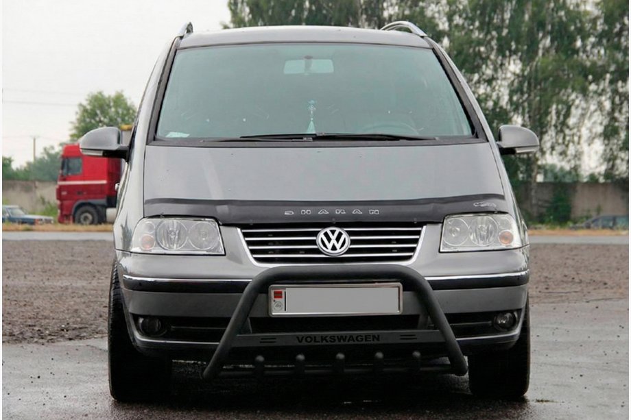 Volkswagen Sharan 2010–2023 Bullbar WT004 Black (RVS) Image