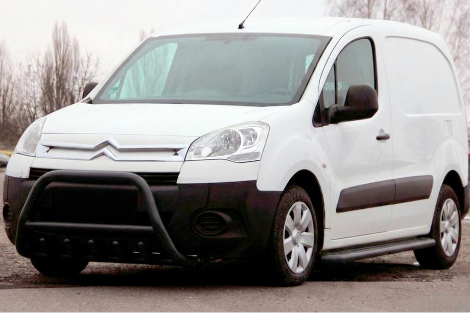Peugeot Partner Tepee 2008–2018 Bullbar WT003 Black (RVS) Image