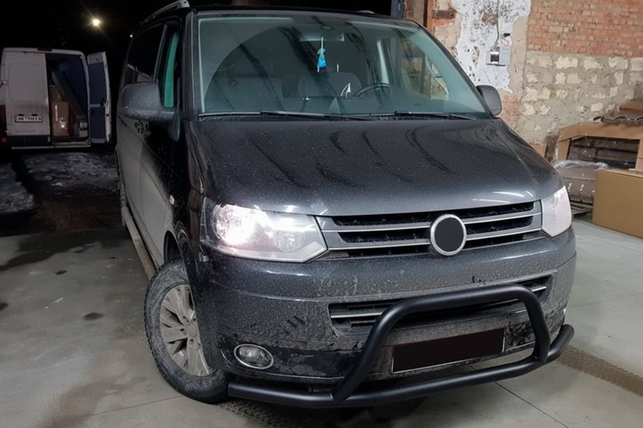 Volkswagen T5 2010–2015 Bullbar WT006ST Black (RVS) Image