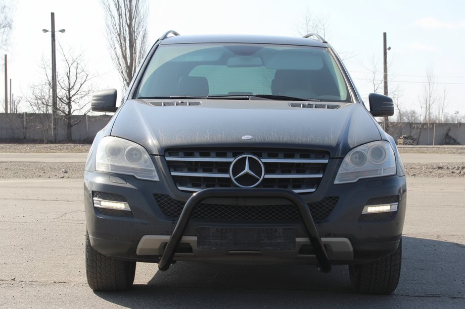 Mercedes ML W164 2005–2011 Frontbeugel WT006 Black (RVS) Image