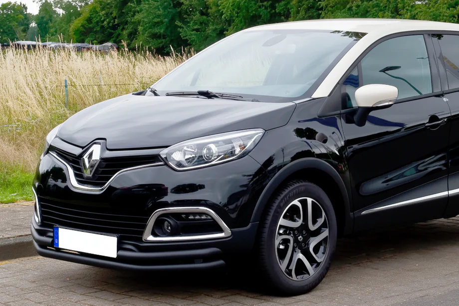 Renault Captur 2013–2019 Frontbeschermbeugel ST085 Black (RVS) Image
