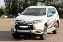 Mitsubishi Pajero Sport 2015– Bullbar WT022 Black (roestvrij staal) foto 3