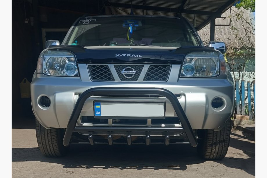 Nissan X-trail T30 2002–2007 Bullbar QT006 Black (RVS) Image