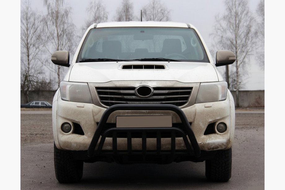 Toyota Hilux 2006–2015 Bullbar WT002 Black (RVS) Image