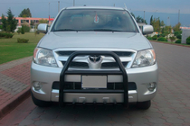 Toyota Hilux 2006–2015 Bullbar QT007 Black (roestvrij staal) foto 1
