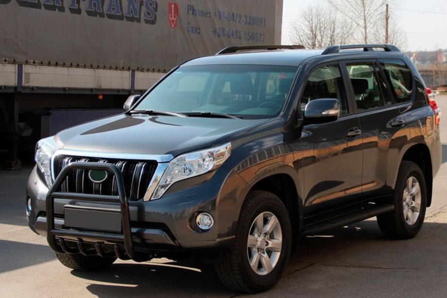 Toyota Land Cruiser Prado 150 2009–2023 Bullbar QT007 Black (roestvrij staal) Foto 2