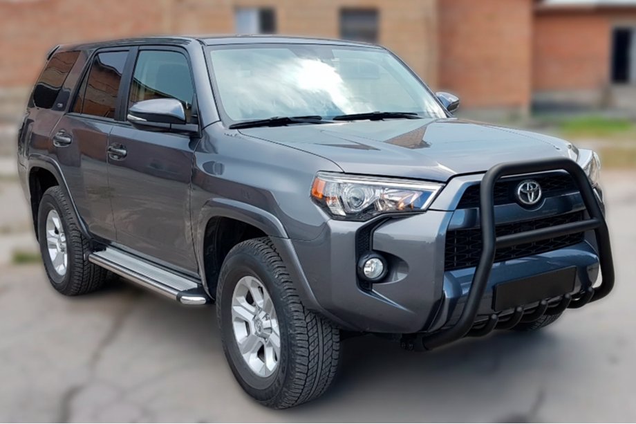 Toyota 4Runner 2009–2024 Bullbar F1-50 Black (2014-2024, RVS) Image