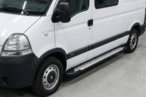 Opel Movano 2004–2010 Side steps Allmond Grey (2 stuks, aluminium) Middellange wielbasis foto 1