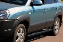 Hyundai Tucson JM 2004– Zijbuizen BB002 Black (2 st., RVS) foto 1