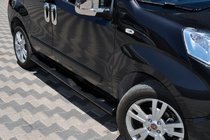 Fiat Fiorino/Qubo 2008–2024 Sidebars Ø70 Black (2 st., RVS) foto 3