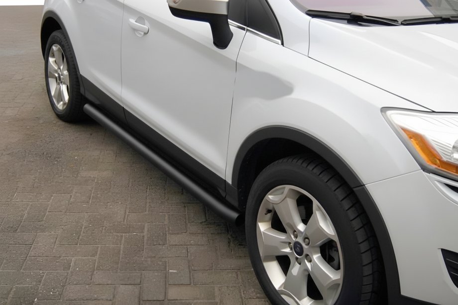 Ford Kuga 2008–2013 Sidebars Black (2 stuks, RVS) Image