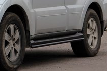 Mitsubishi Pajero Wagon IV 2006–2021 Sidebars Black (2 st., RVS) foto 5