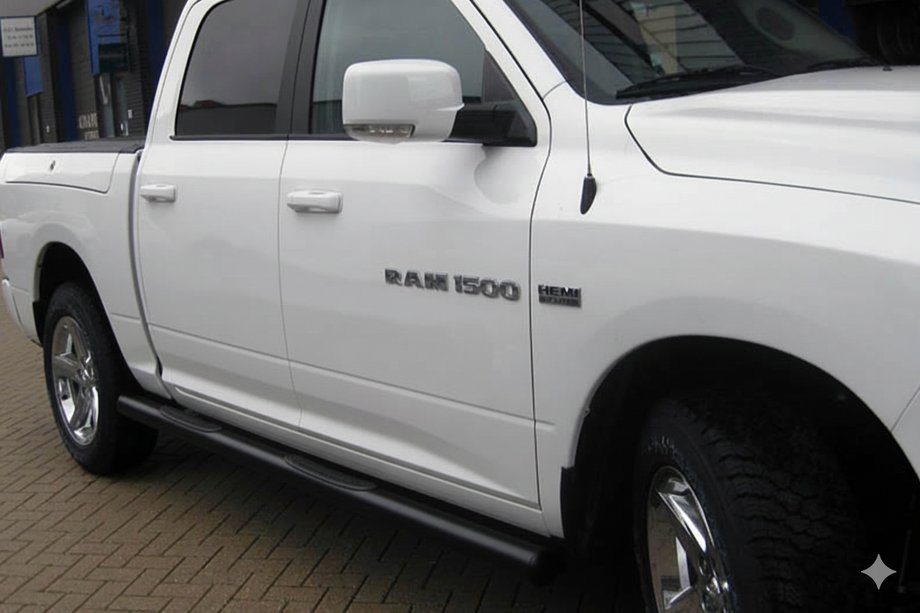 Dodge RAM (DR/DH/D1/DC/DM) 2002–2009 Standaard sidebars Black (2 stuks, RVS) Image