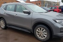 Nissan X-trail T32/Rogue 2014–2021 Zijbuizen Black (2 st., RVS) foto 4