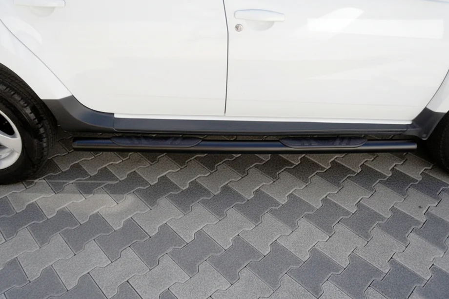 Renault Duster 2018–2024 Sidebars BB002 Black (2 stuks, RVS) Image