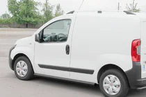 Peugeot Bipper 2008–2017 Sidebars Ø60 Black (2 stuks, RVS) foto 1