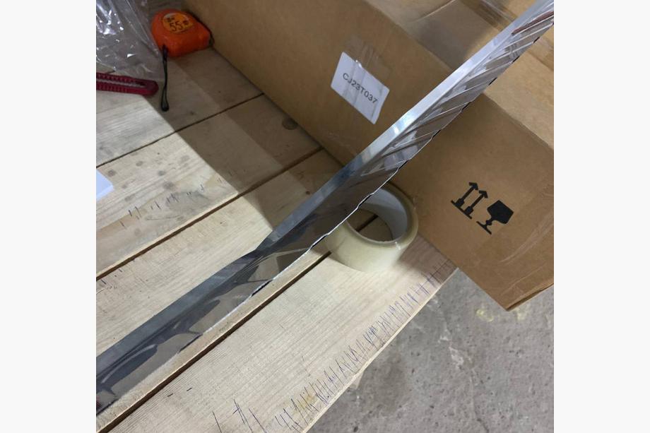 Ford Connect 2006–2009 B-keus RVS achterbumperlijst Foto 3