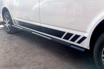 Volkswagen T5 Multivan 2003–2010 Sidebars Black (2 st., RVS) 60 mm, korte wielbasis foto 3