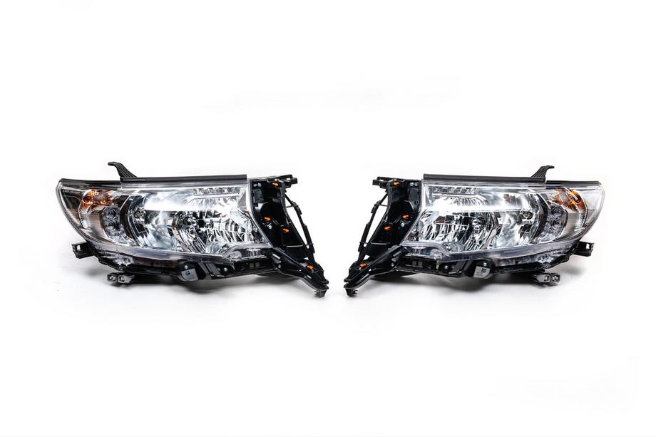 Toyota Land Cruiser Prado 150 2009–2023 Originele reflector koplampen (2017+, 2 stuks) Linker koplamp (1 st.) Foto 2