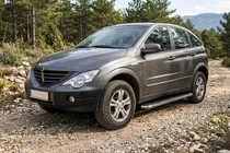 SsangYong Action 2005–2018 Maydos V1 zijtreden (set 2 stuks, aluminium + RVS) foto 1