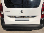 Peugeot Partner/Rifter 2019– Outlet: sierlijst boven kenteken (RVS) foto 1