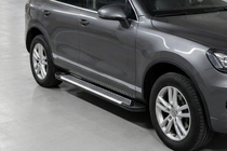 Volkswagen Touareg 2002–2010 Line side steps (set van 2, aluminium) foto 1