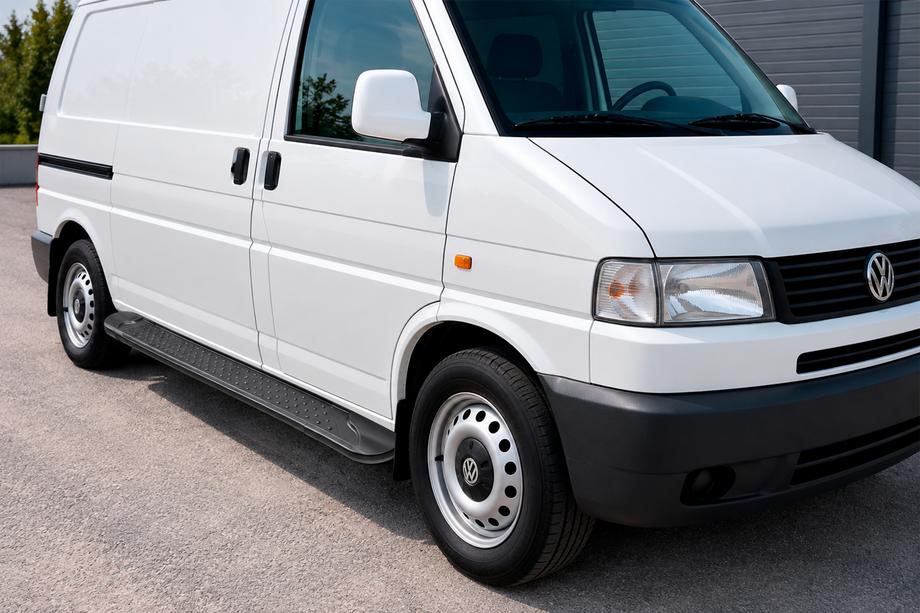 Volkswagen T4 Transporter 1990–2003 Allmond Black zijtreden (2 st., aluminium) Korte wielbasis Image