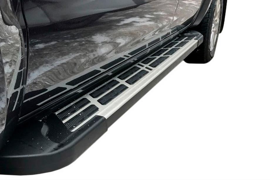 Volkswagen Amarok 2010–2022 Sunrise side steps (2 stuks, aluminium) Image