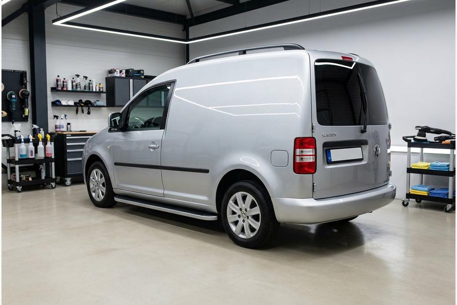 Volkswagen Caddy 2004–2010 Side steps Tayga Grey (set van 2, aluminium) Image