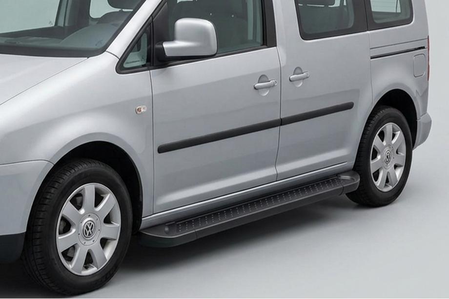 Volkswagen Caddy 2010–2015 Allmond Black side steps (2 st., aluminium) Maxi basis Image