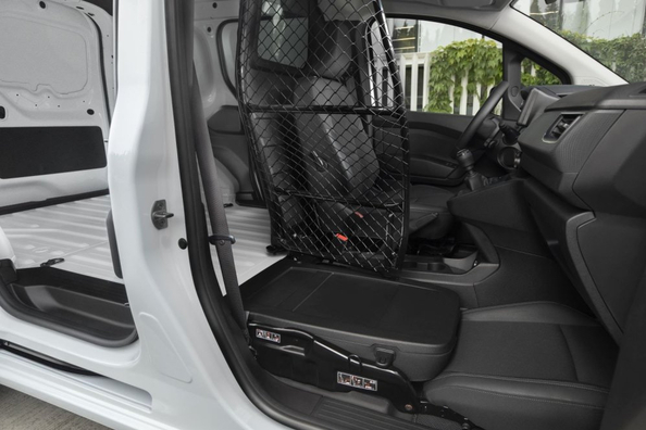 Nissan Townstar Van: compacte bedrijfswagen voor in de stad Foto 6