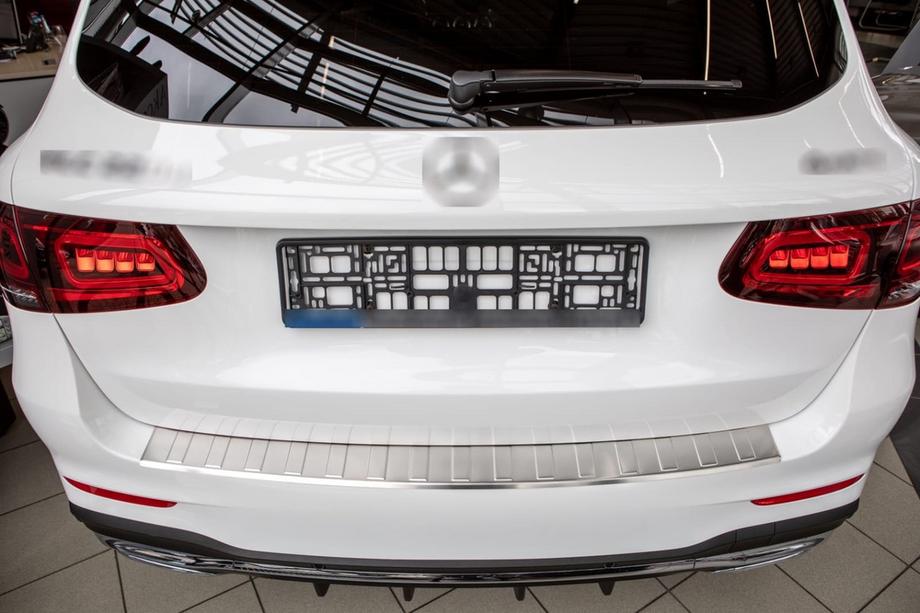 Mercedes GLC X253 2015–2022 RVS achterbumper beschermlijst Carmos (2019-2022) Foto 1