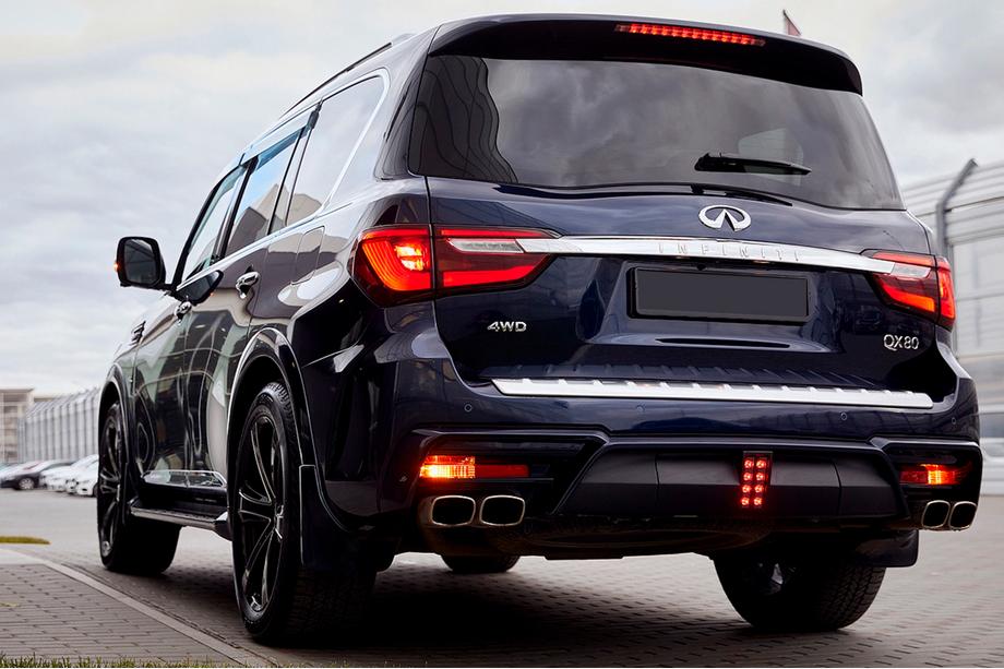 Infiniti QX80 2013–2024 LRT-Design bodykit (voor 2018-2024) Foto 8