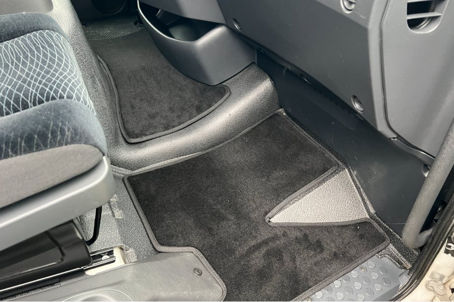 Mercedes Atego 2013– Premium stoffen automatten (Zwart) Foto 2