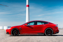 Tesla Model S 2012– LRT-Design Carbon bodykit foto 6