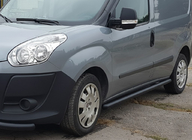 Opel Combo 2012–2018 Sidebars Black (2 st., RVS) 70 mm, Maxi basis foto 1