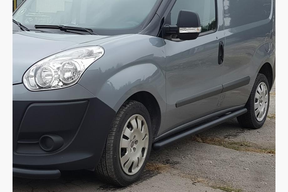 Opel Combo 2012–2018 Sidebars Black (2 st., RVS) 70 mm, Maxi basis Image