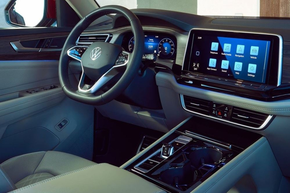 Vernieuwde Volkswagen Atlas: review van de ruime gezinscrossover Foto 5