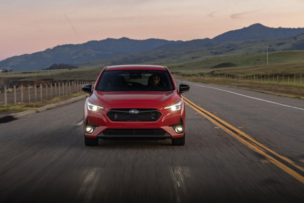 Subaru Impreza RS: Sportieve hatchback met symmetrische AWD
