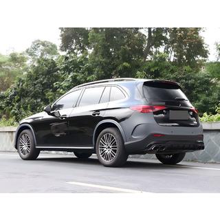Complete achterbumper GLC63 AMG foto 2