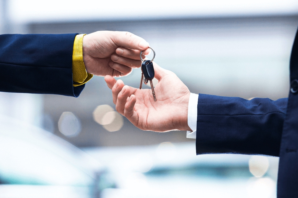 Auto overschrijven op een andere eigenaar: methoden en aandachtspunten