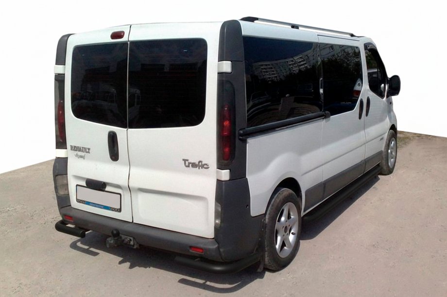 Renault Trafic 2001–2015 Achterhoeken AK003 Black (RVS) Image
