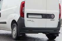 Fiat Doblo II 2010–2022 Achterhoekbeugels AK003 Black (RVS) foto 1